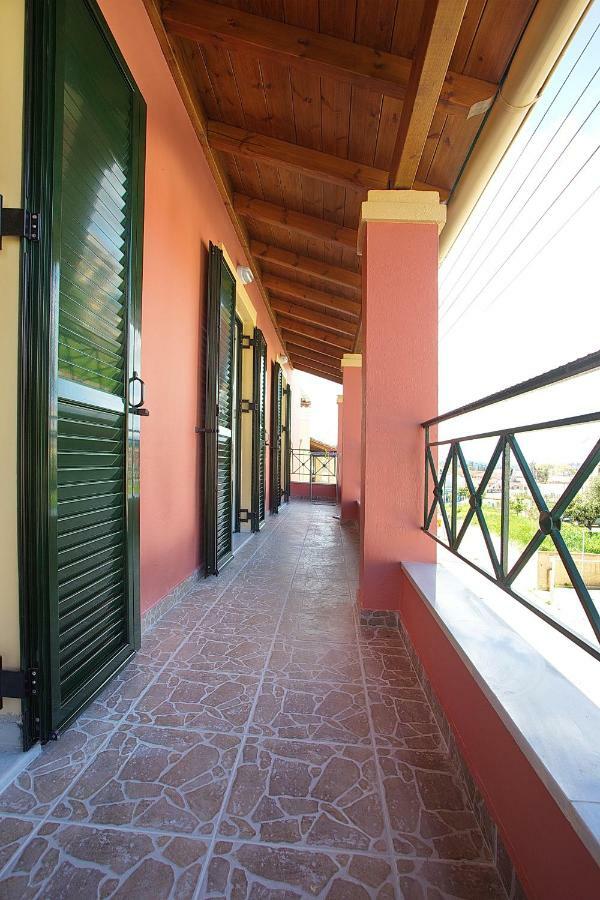 Darmani Spyros Apartments Mantouki Exterior photo